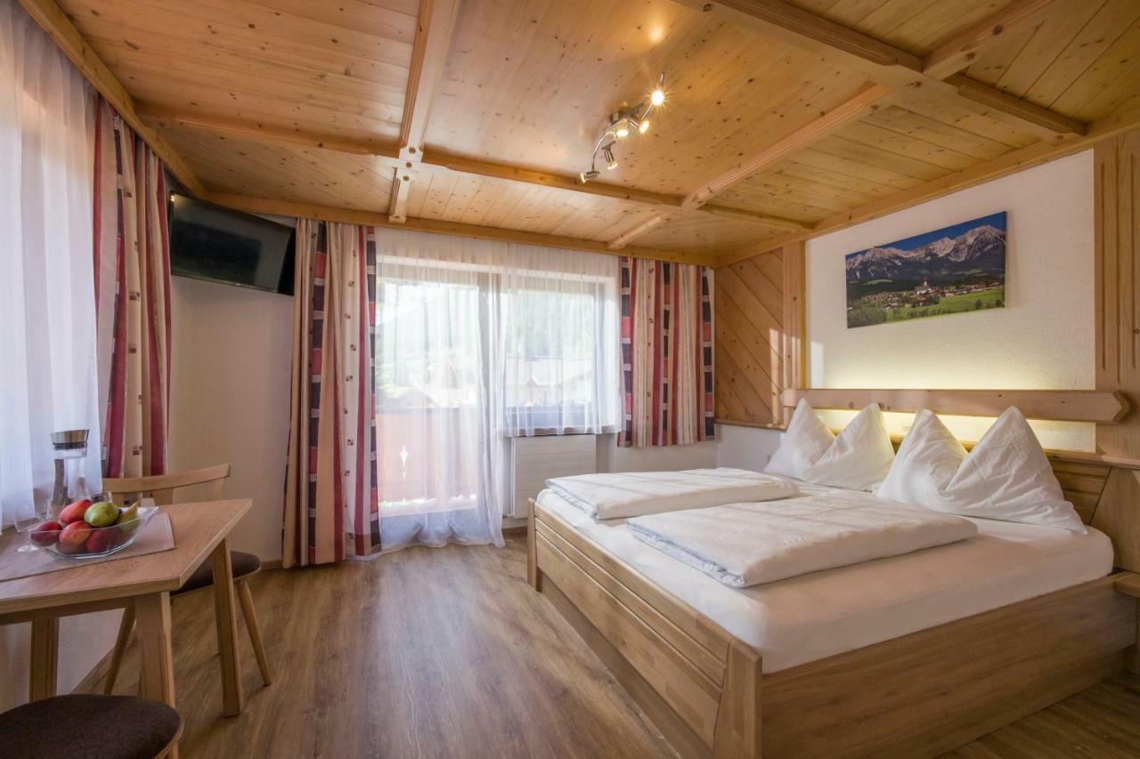Obinghof Hotel Soll Bagian luar foto