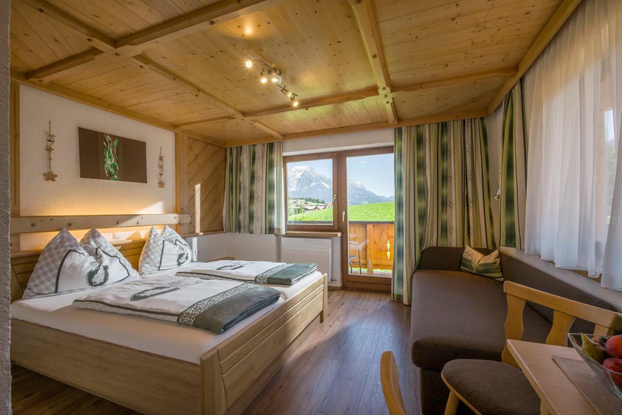 Obinghof Hotel Soll Bagian luar foto